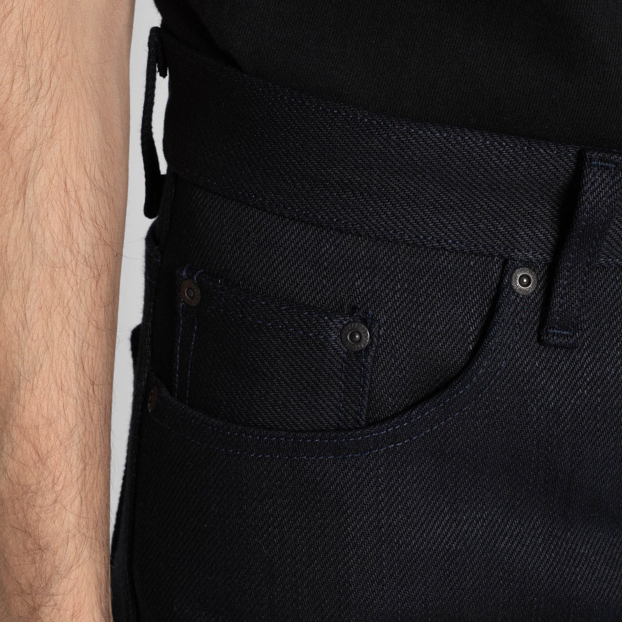 Weird Guy - Blood Brothers Selvedge - Indigo x Black